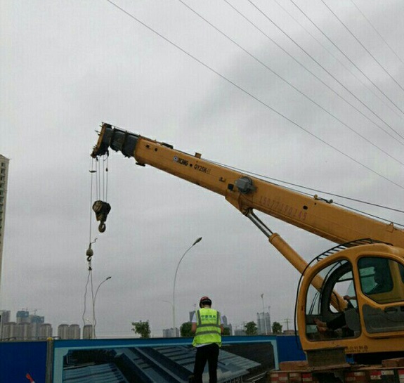 近電式防碰智能預警裝置
